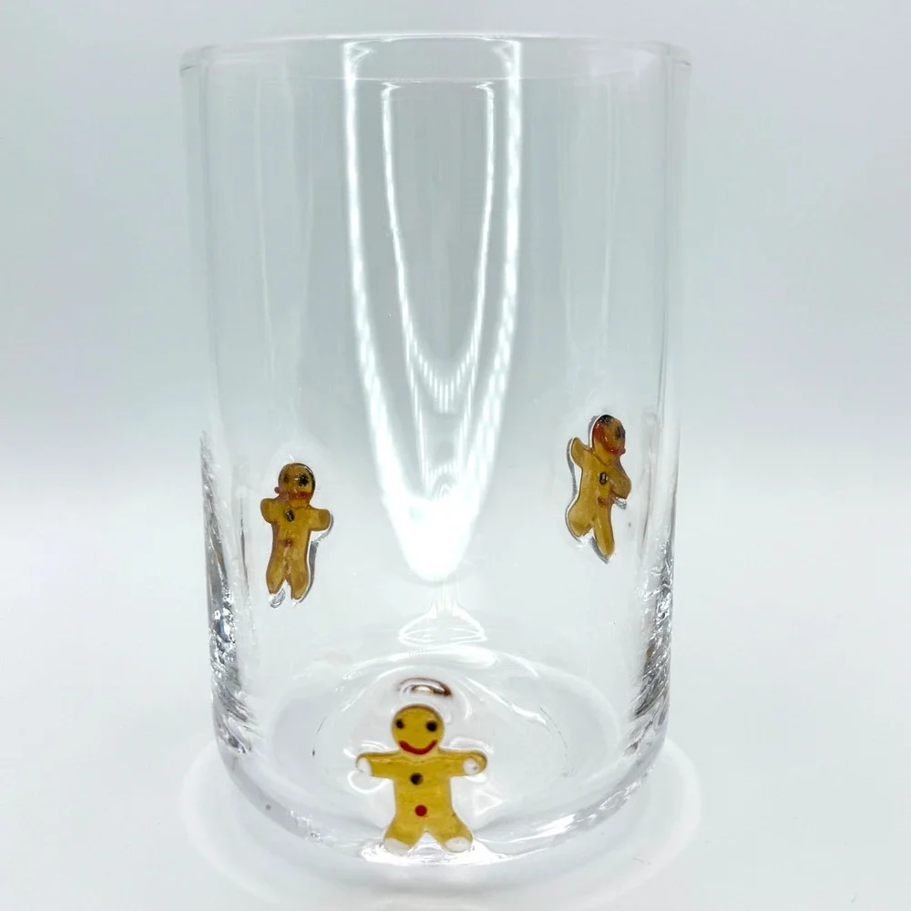 Handblown Clear Glass Tumbler with 3D‎ Gingerbread Man Figurines Holiday 4.75in